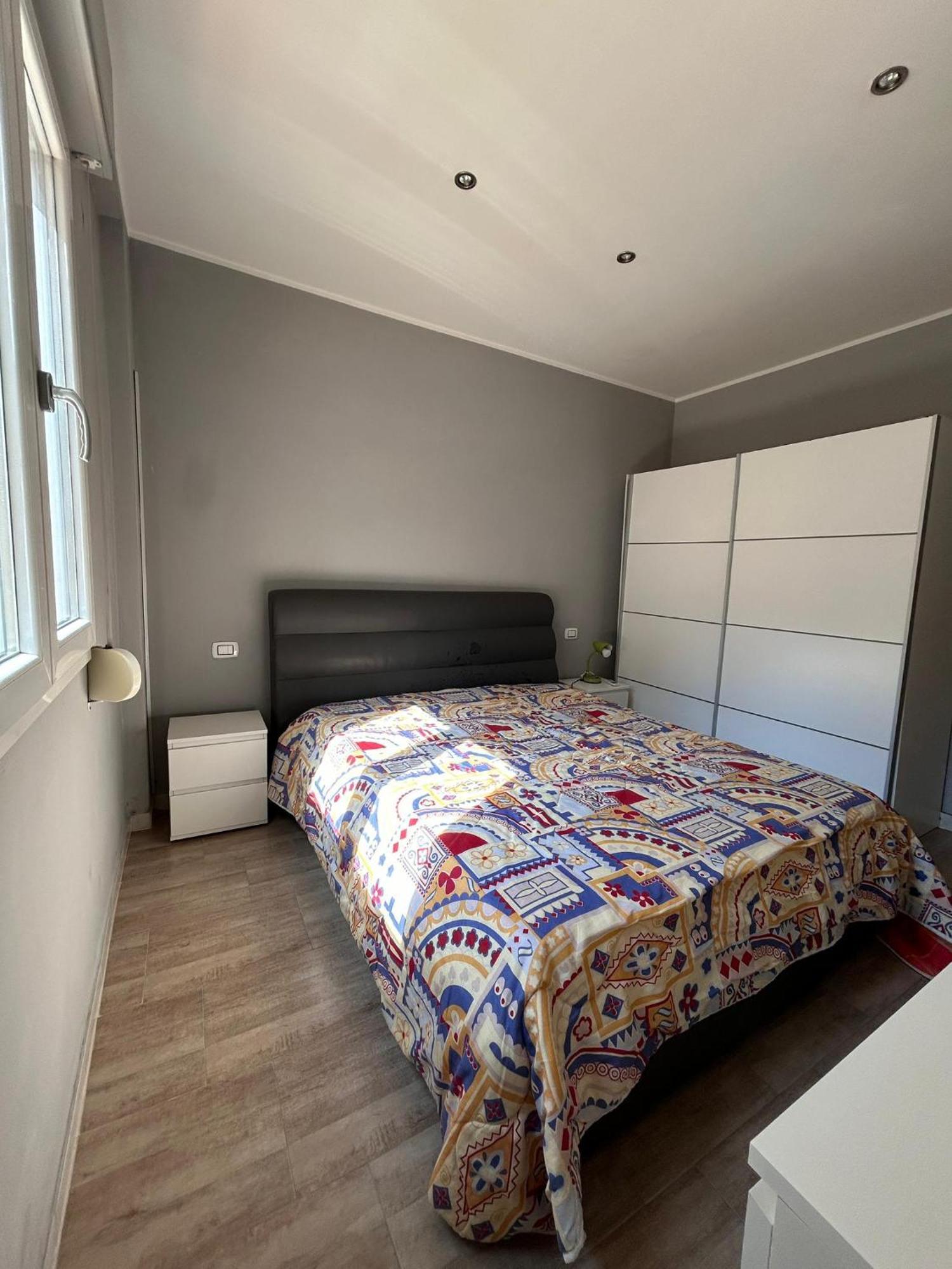 Appartamento Con Terrazzo Privato E Netflix Cagliari Bagian luar foto