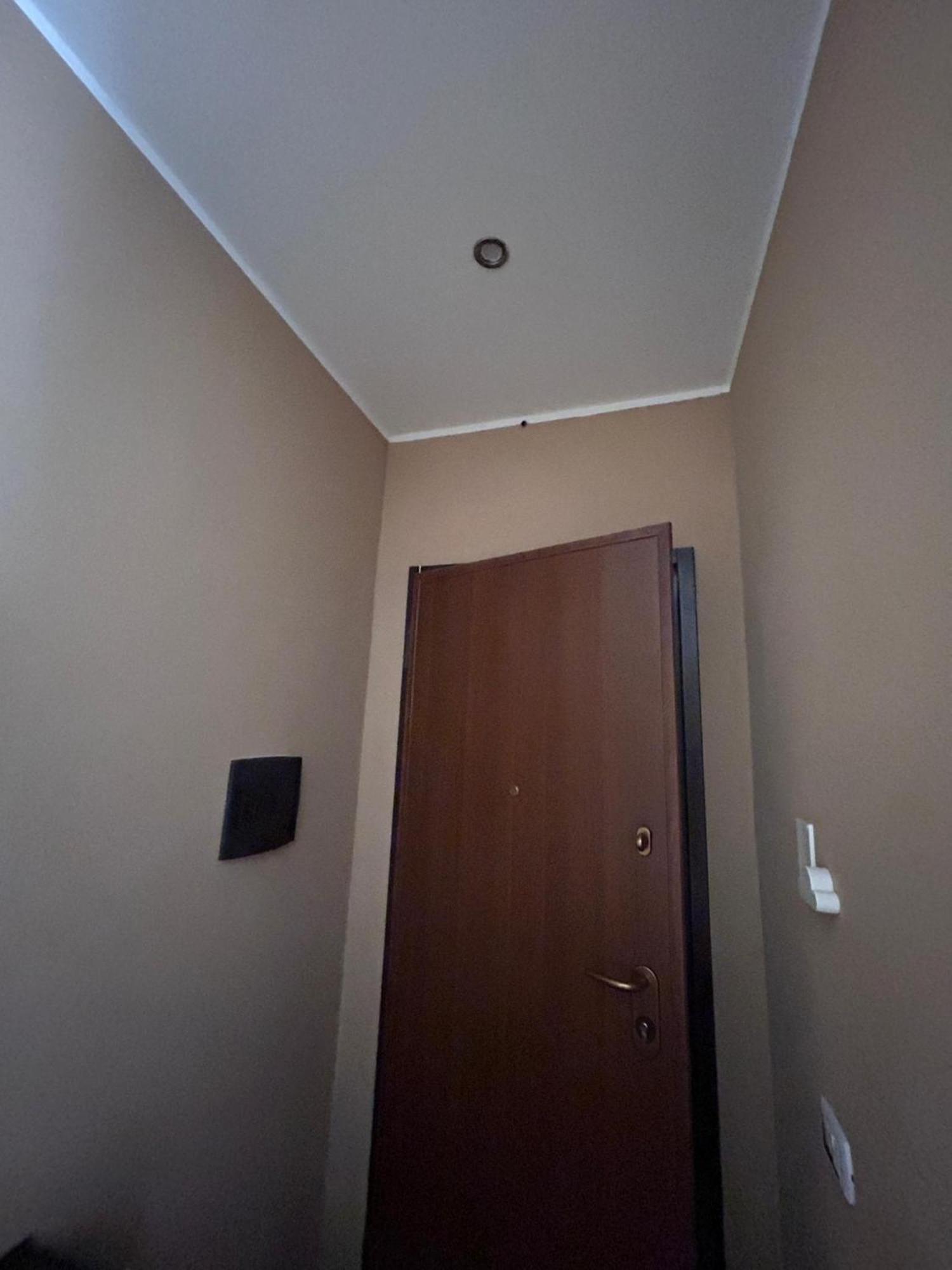Appartamento Con Terrazzo Privato E Netflix Cagliari Bagian luar foto