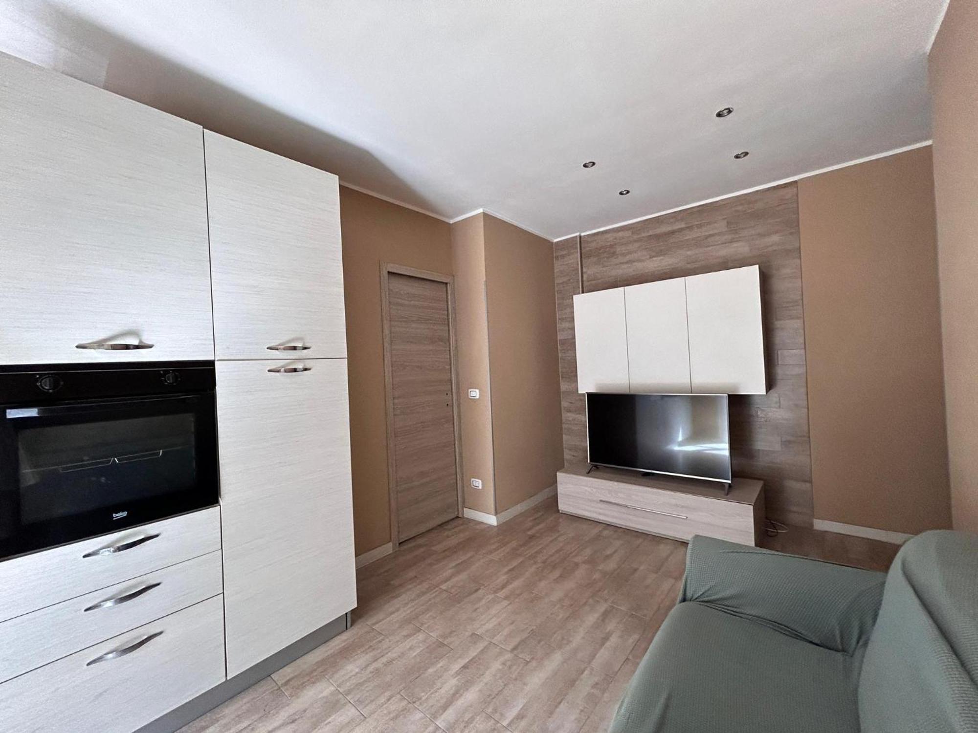 Appartamento Con Terrazzo Privato E Netflix Cagliari Bagian luar foto